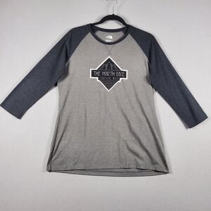 The North Face Gray‎ Long Sleeve Tee